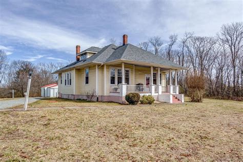 185 Tabernacle Rd, Penhook, VA 24137 | Trulia