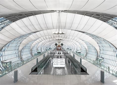 Passenger Terminal Complex Suvarnabhumi Airport / Jahn | ArchDaily