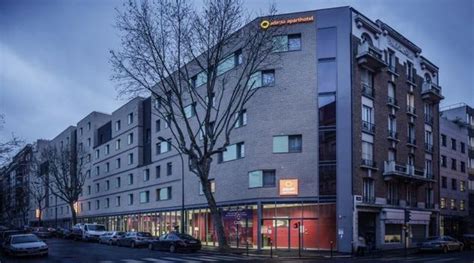 Aparthotel Adagio Access Paris Clichy, Paris, SilverDoor