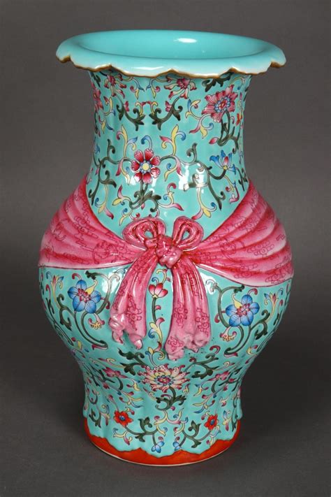 Sold at Auction: Chinese Porcelain Vase,