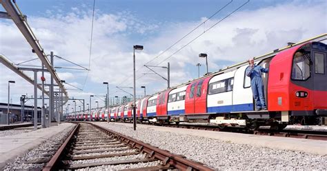 The lost London London Underground stations that were planned in the 1970s but never quite made ...