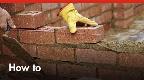 How To Build A Brick Wall - DIY At Bunnings | Doovi