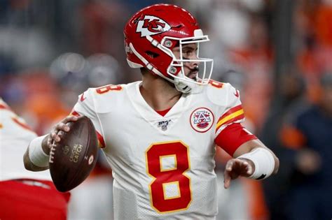 Report: Matt Moore to Remain Chiefs Starting QB After Patrick Mahomes ...