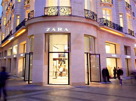 Zara store on the Champs-Élysées