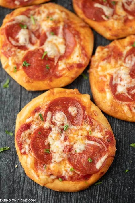 Biscuit pizza recipe - learn how to make Mini Biscuit pizza recipe