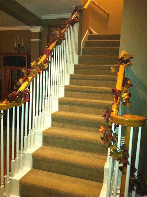 20+ Fall Garland For Staircase – The Urban Decor