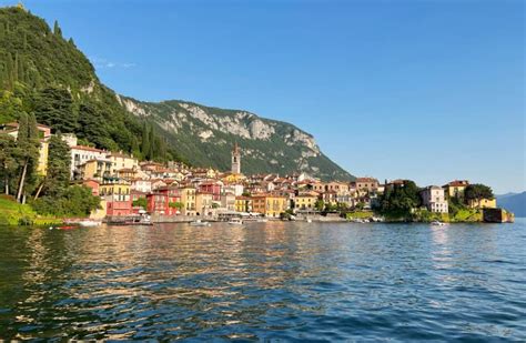 A Guide to Ferries in Lake Como - Lions in the Piazza