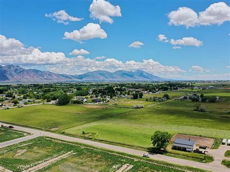 4917 W 6200 N, Bear River City, UT 84301 | MLS #1821880 | Zillow