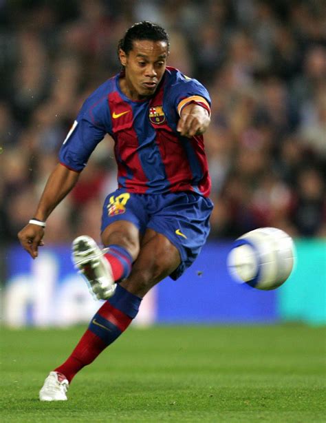 100 best soccer players |best soccer wallpapers|fc wallpapers|college football|football clubs ...