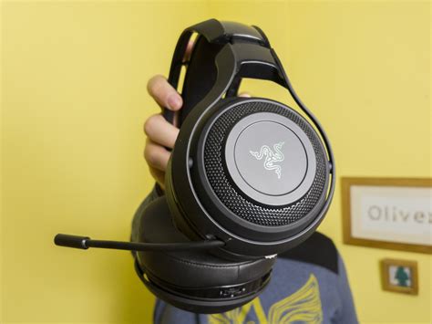 Razer Man O War headset review: Supremely comfortable, supremely ...