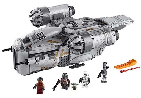 The LEGO Star Wars Building Kit Brings Mandalorian Razor Crest into Your Room | Gadgetsin