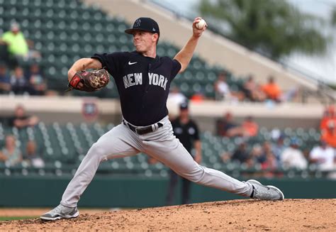 Yankees promote surprise young pitcher to Opening Day roster