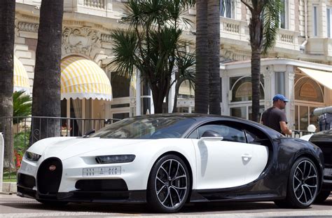 How Fast Is a Bugatti? 4 Things You Didn't Know About Bugatti ...