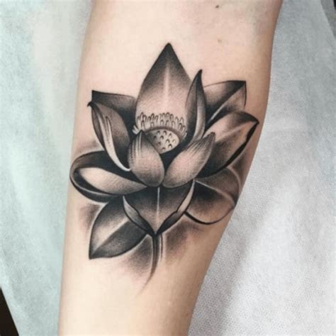 Tato Bunga Teratai Black And Grey - Galeri Kata