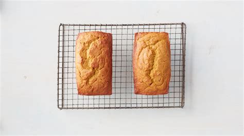 Pumpkin Bread Recipe | Martha Stewart