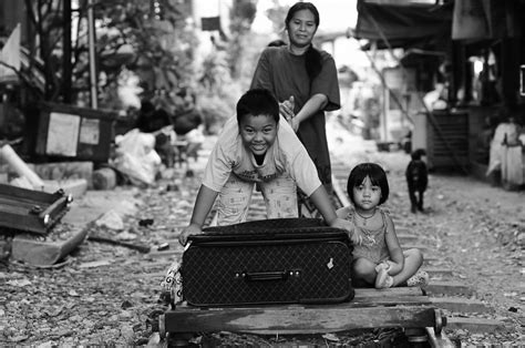 8 Important Facts About the Causes of Poverty in Asia