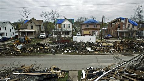 Photos tell the story of a devastating tornado that hit Iowa City 15 ...