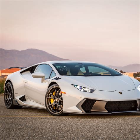 Download wallpaper 3415x3415 lamborghini, huracan, side view ipad pro 12.9" retina for parallax ...