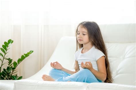 3 Best Kids Sleep Meditation For Your Kid's Mental & Physical ...