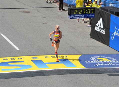 Shalane Flanagan Will Seek Redemption at the 2014 Boston Marathon