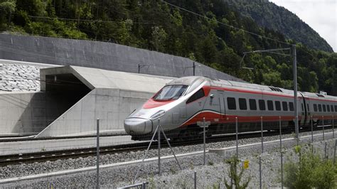 Gotthard Base Tunnel: World’s longest rail tunnel to close for months