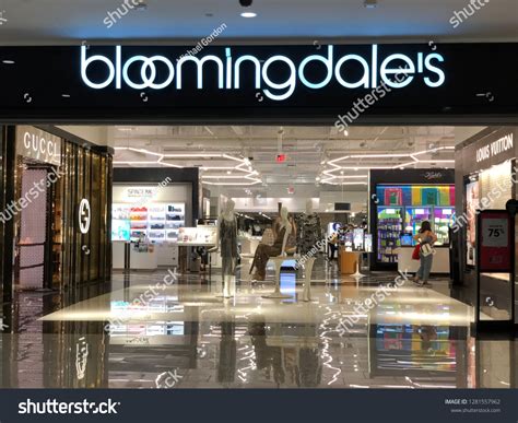 117 Bloomingdale's logo Images, Stock Photos & Vectors | Shutterstock