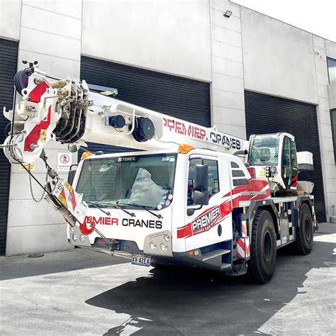 Terex Cranes Logo