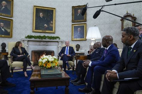 Biden, Black caucus agree on path forward on police reform - West ...