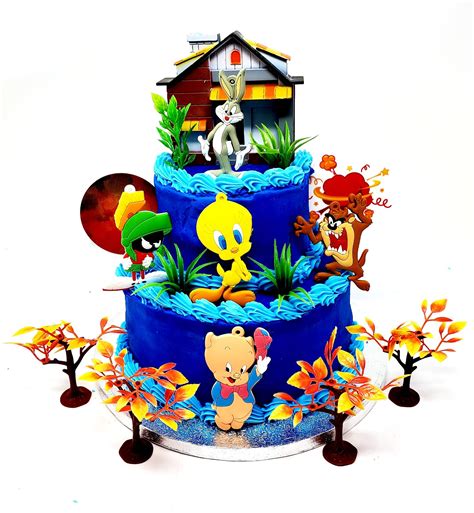 Buy Looney Tunes Cake Topper Birthday Cake Set Featuring Bugs Bunny ...