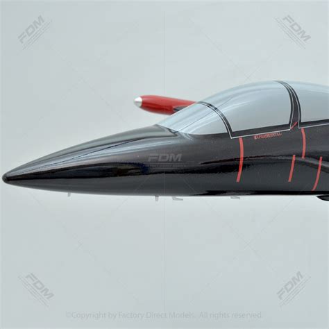 Aero Vodochody L-39 Albatros Model | Factory Direct Models