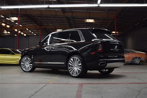 Rolls-Royce Cullinan Is Prime Real Estate For Alloy Wheel Makers | Carscoops