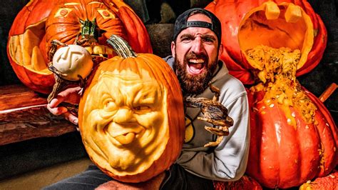 GIANT Pumpkin Carving Contest | OT 19 - YouTube