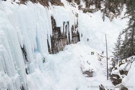 Johnston Canyon Winter Hike- Hiking Johnston Canyon in Winter