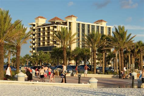 Book Pier House 60 Clearwater Beach Marina Hotel in Clearwater Beach ...