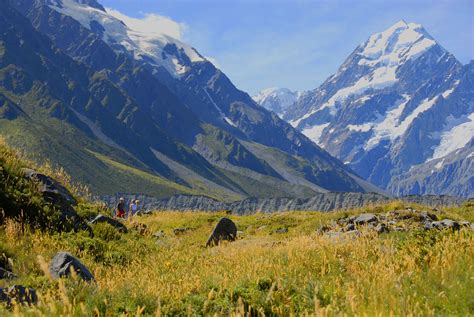 This is a shot of the valley, looking towards Mt. Cook. (GREAT ski ...