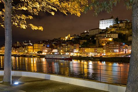 Porto at Night (4) | Porto | Pictures | Portugal in Global-Geography