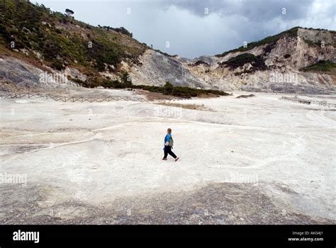 ITALY POZZUOLI IN CAMPANIA THE EXTINCT BUT STILL STEAMING VOLCANO ...