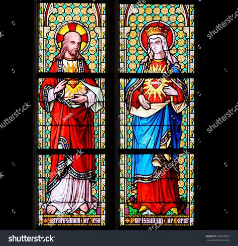 Mary Stained Glass Colouring Page Teacher Made Twinkl - vrogue.co