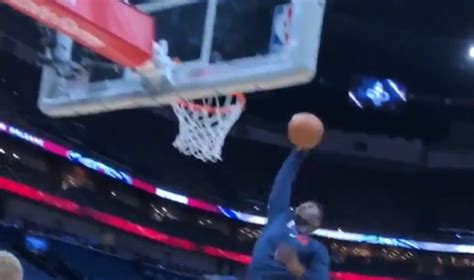 Zion Williamson Threw Down Dunks During Pelicans Pregame Warmups ⋆ ...