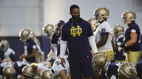 Defensive coordinator Marcus Freeman makes instant impact at Notre Dame