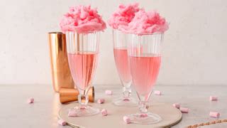 10 Best Cotton Candy Cocktails to Try