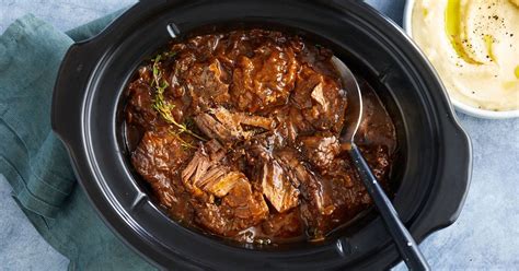 Slow cooker braised steak and onions recipe