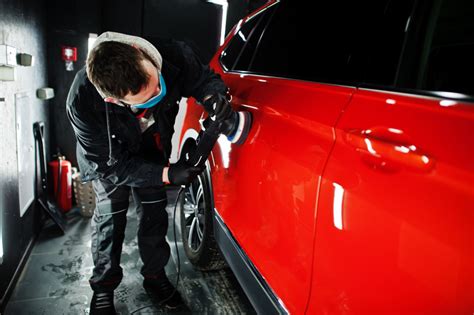 Car Polish or Wax - How to Maintain Your Car's Shine