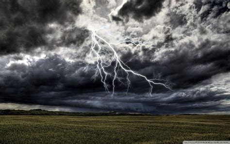 lightning storm | Storm wallpaper, Storm images, Cloud wallpaper