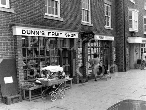 Yarm High Street. c1981 | Picture Stockton Archive