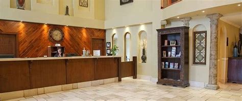 HOTEL BROSSARD $88 ($̶1̶5̶9̶) - Updated 2023 Prices & Reviews - Quebec