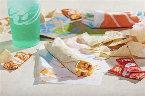 Taco Bell’s new chicken chipotle melt snacks only cost $1 – The US Sun ...