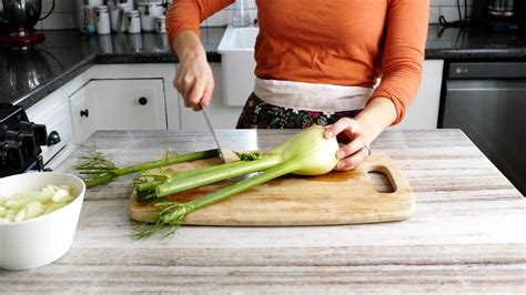 How to Prepare Fennel (with video!) - It's a Veg World After All®