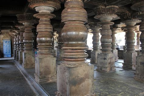 Journeys across Karnataka: Harihareshwara Temple, Harihar