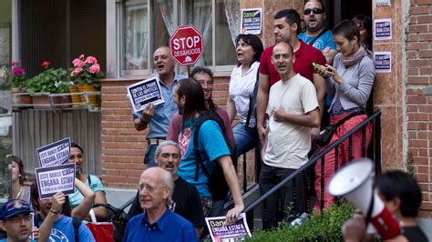 Los afectados por la hipoteca aseguran que los bancos apenas cumplen el Código de buenas prácticas